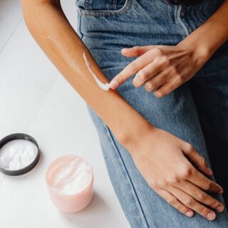 Cream to Foam Lotion - Image 3